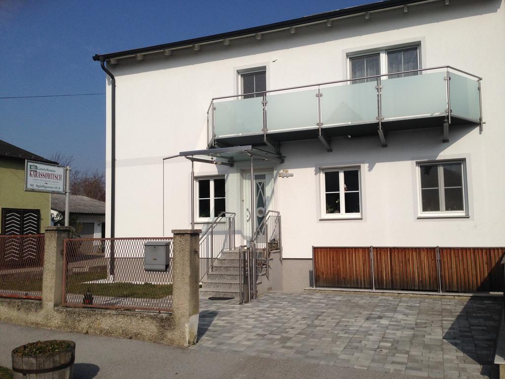 Gaestehaus Karassowitsch 拉斯特 外观 照片