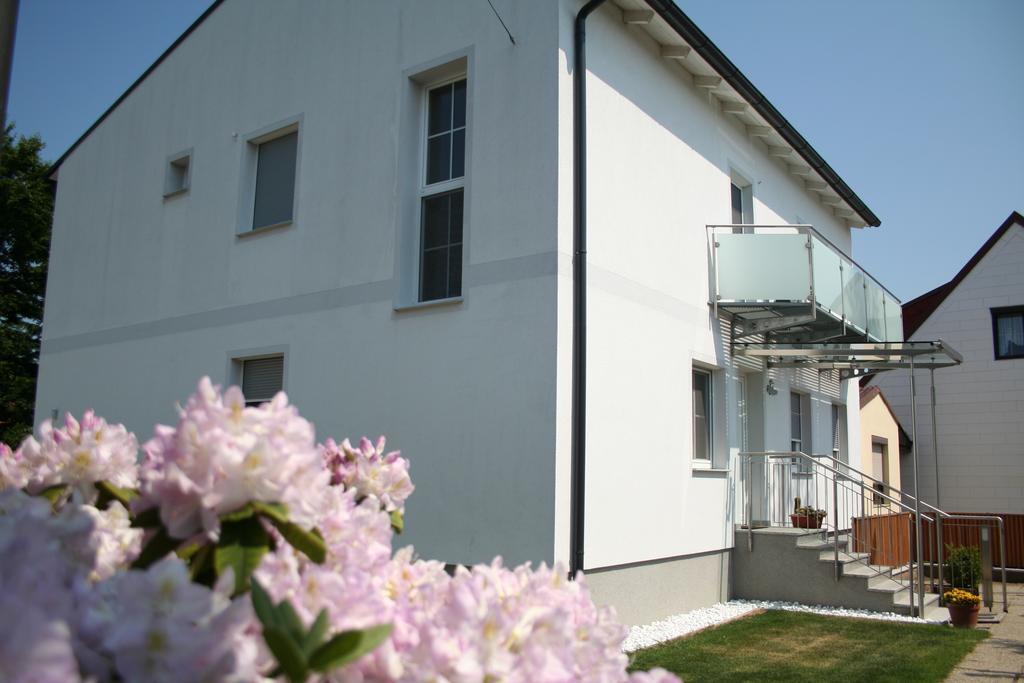 Gaestehaus Karassowitsch 拉斯特 外观 照片